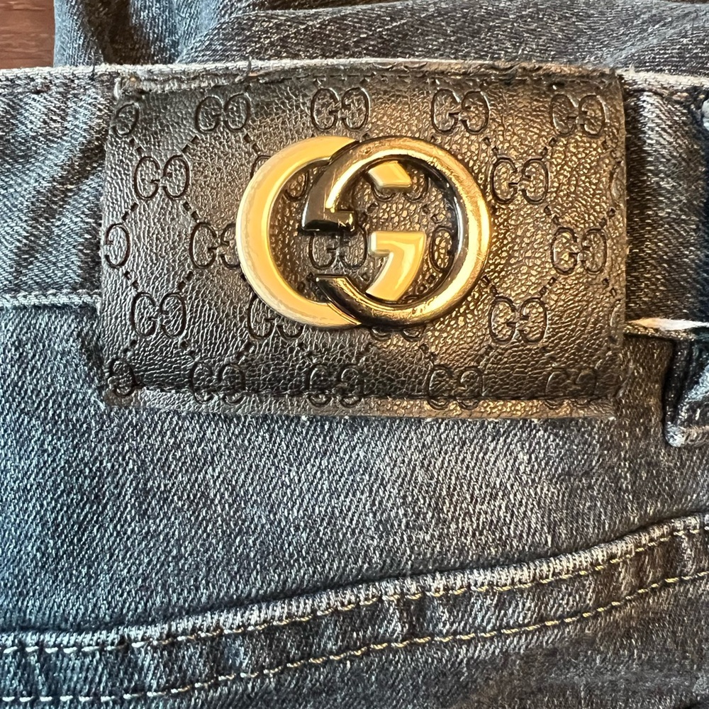 Men’s Gucci jeans. Size 32.